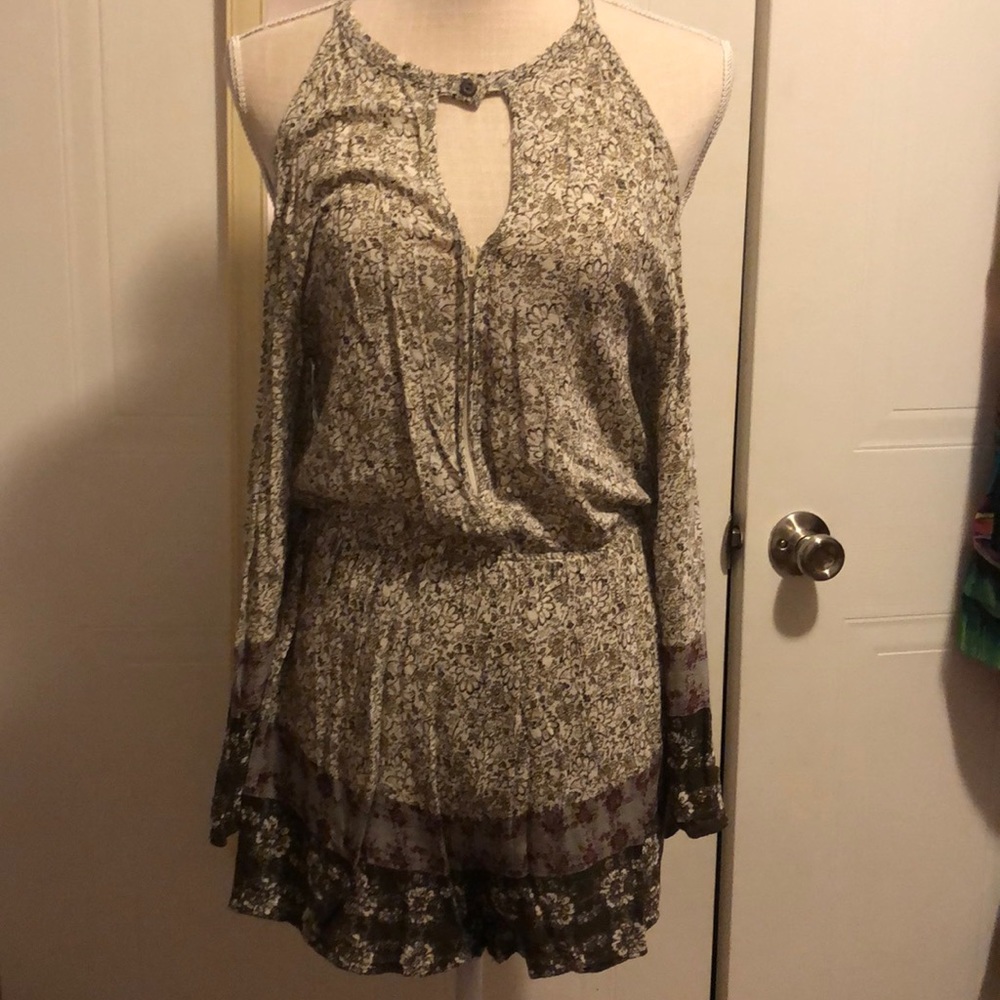 Dainty Hooligan romper